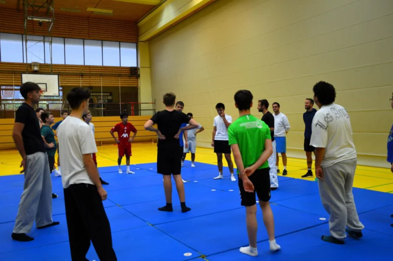 Judo-Workshop auf den Matten in der Sporthalle beim Präventionstag 2026