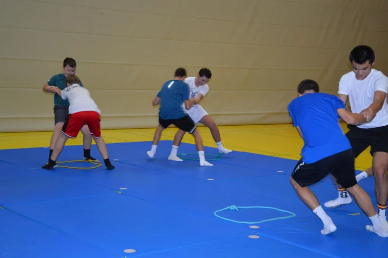 Judo-Workshop auf den Matten in der Sporthalle beim Präventionstag 2026
